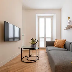 Apartment Beplace In Porta Romana, Milan