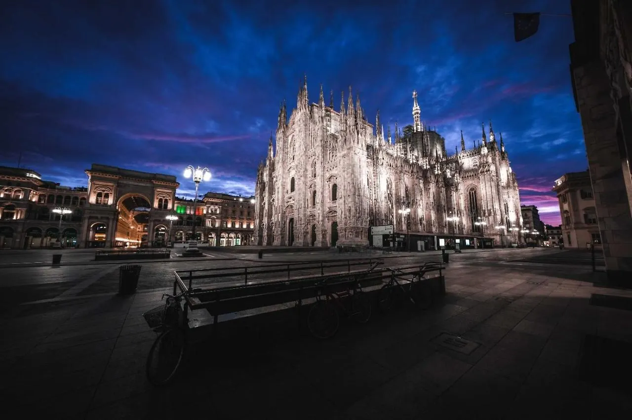 Comecasa Duomo - San Babila Lovely Apartment Milano