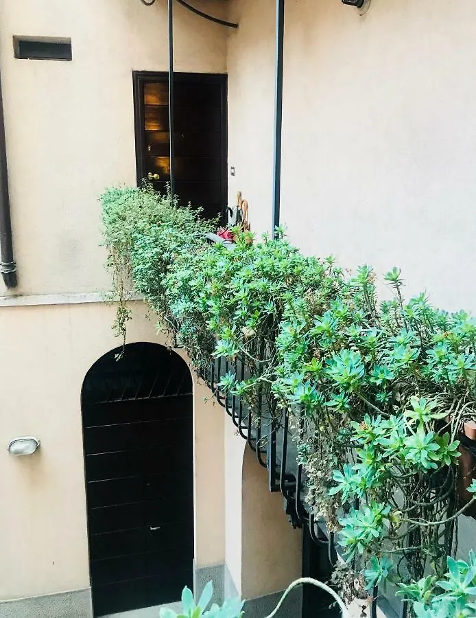 Comecasa Duomo - San Babila Lovely Apartment Milano 0*,