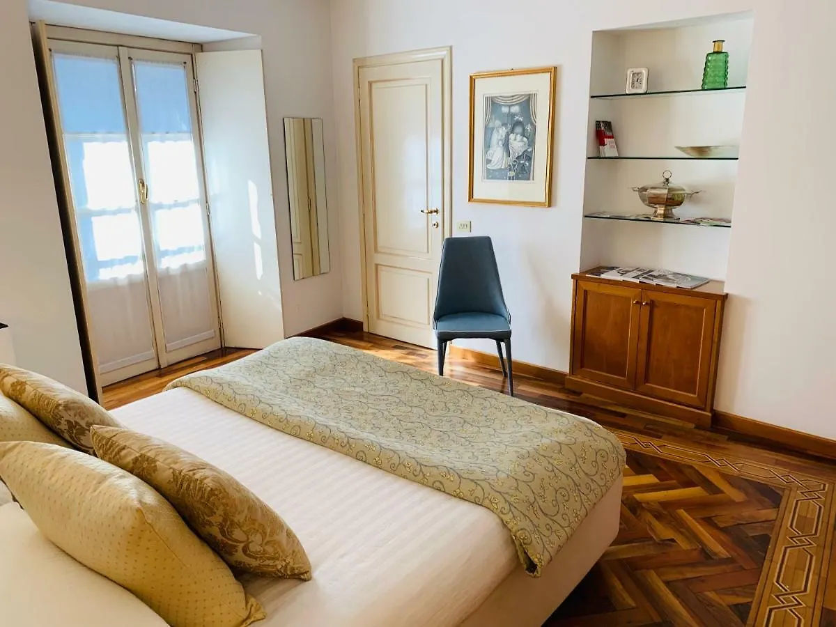Comecasa Duomo - San Babila Lovely Apartment Milano